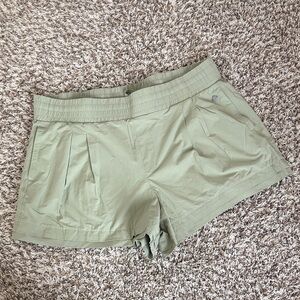 Women's Elastic Waist Casual Shorts - Sage Green